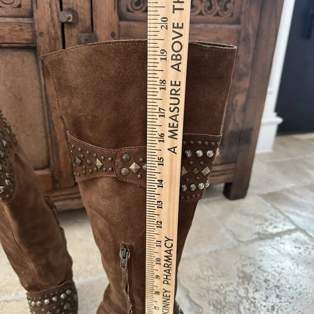 Five Worlds Cordani Sanchez Boots Women's Size 6.5B Suede Leather‎ Above Knee